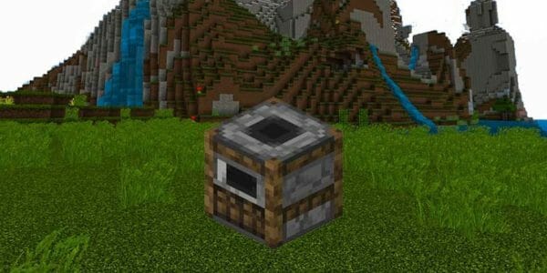 How to Make a Smoker in Minecraft - 2